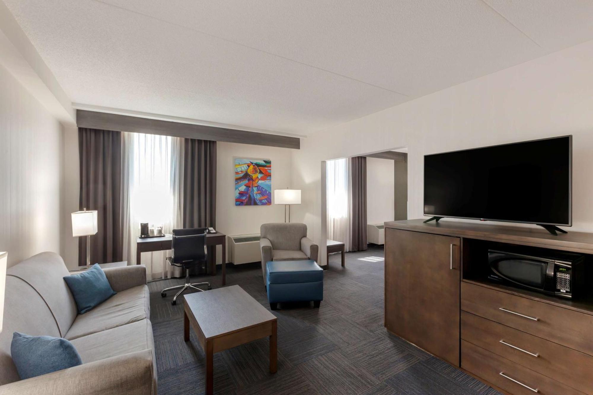 เบสต์ เวสเทิร์น พลัส โตรอนโต แอร์พอร์ต โฮเต็ล Hotel มิสซิสซอกา ภายนอก รูปภาพ