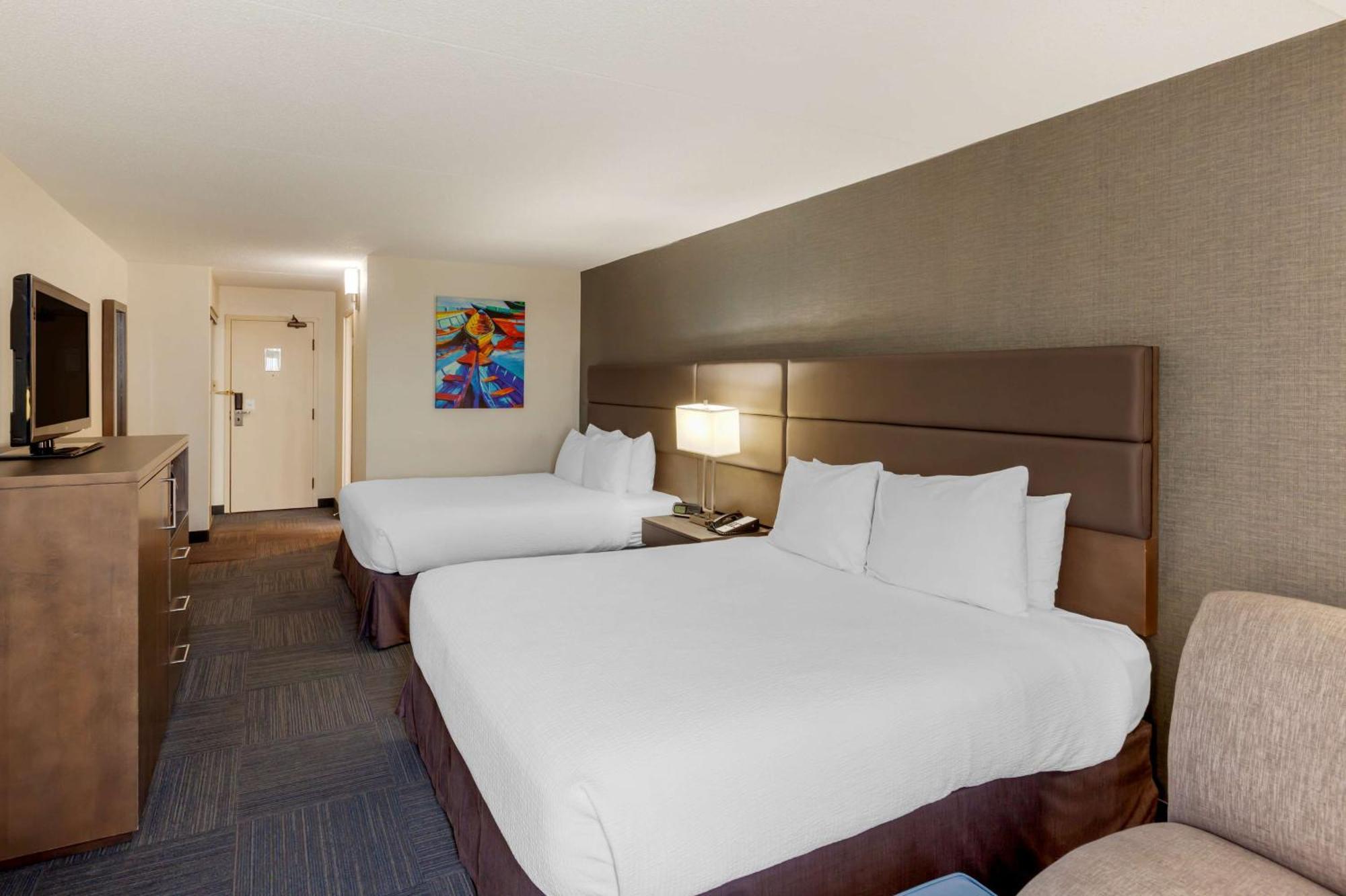 เบสต์ เวสเทิร์น พลัส โตรอนโต แอร์พอร์ต โฮเต็ล Hotel มิสซิสซอกา ภายนอก รูปภาพ